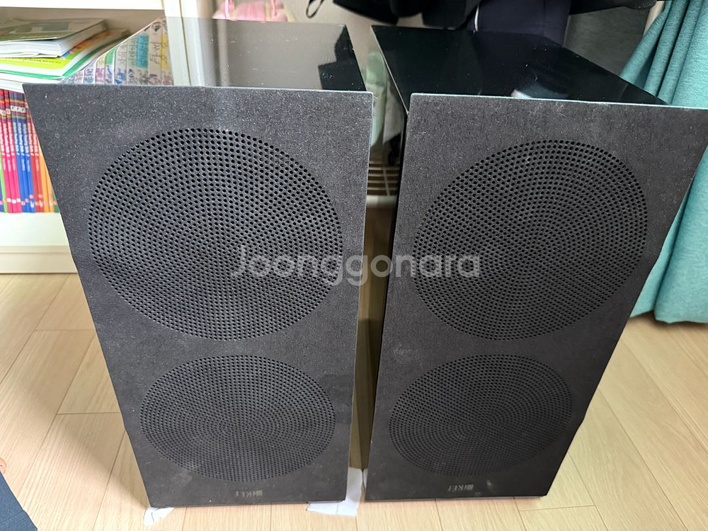 kef r3--1
