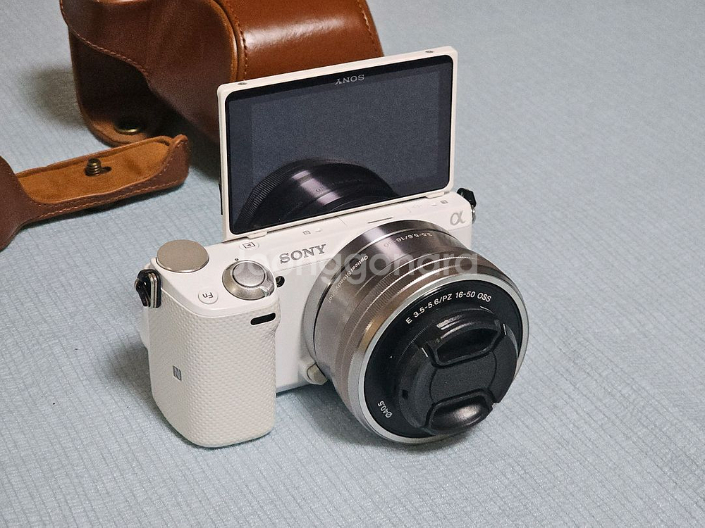 소니 NEX-5T 미러리스 카메라--1