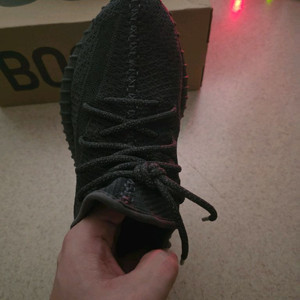 이지부스트 350 v2블랙