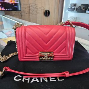 샤넬 쉐브론 보이백