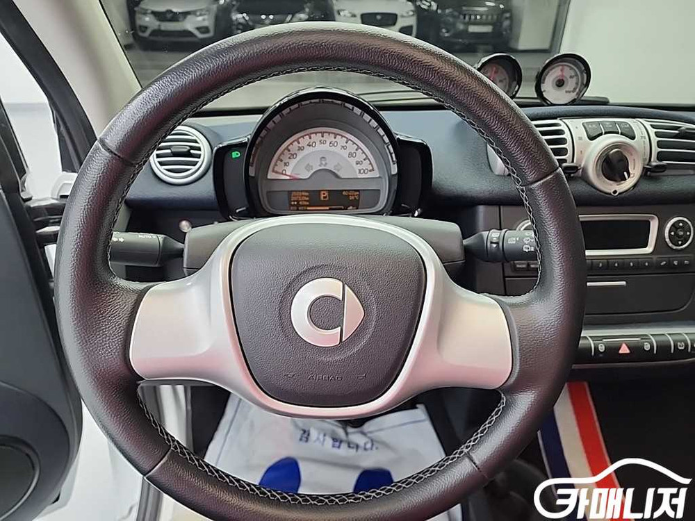 [스마트]포투 쿠페 ED(Electric Drive) 이미지