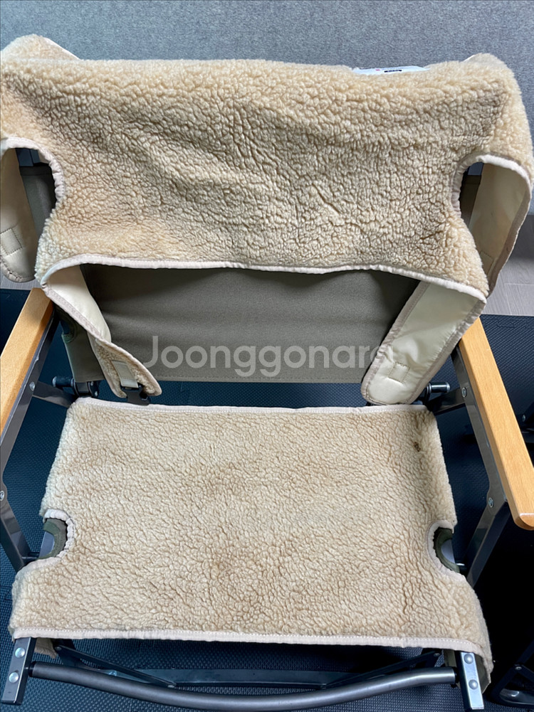 디얼스 코듀라 폴딩체어 2개 (후리스커버 포함)--2