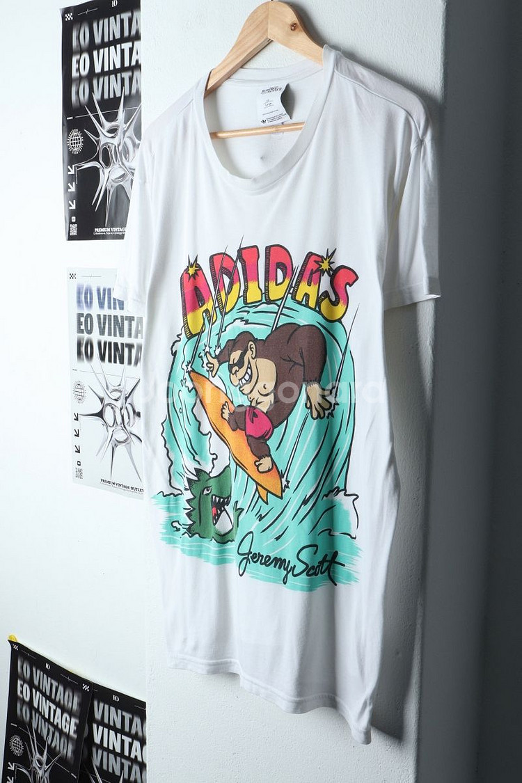 (L-XL) 아디다스 반팔 티셔츠 제레미스캇 한정--0