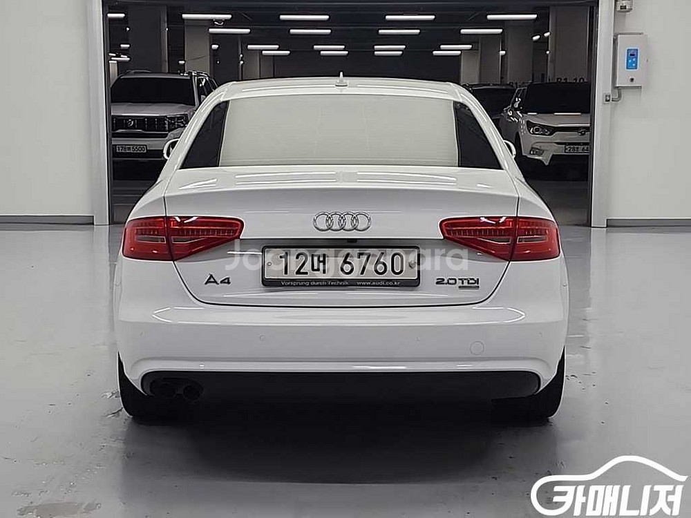 [아우디]뉴 A4 2.0 TDI 다이나믹 (5인승) #--2