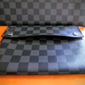Louis Vuitton 클러치 백 정품 2종