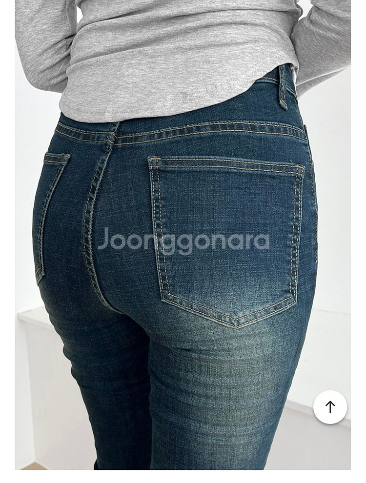 하이웨스트 빈티지 부츠컷 데님팬츠--4