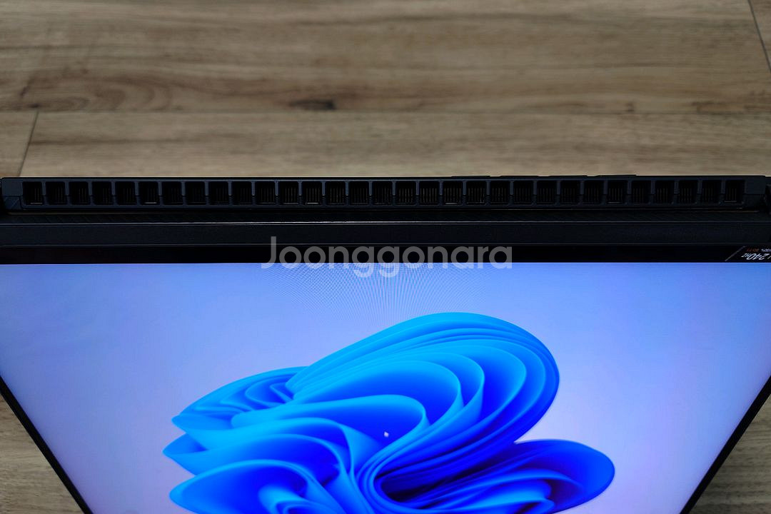 ROG FLOW X16 4060 40GB RAM--4