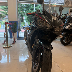 18년식 r3 입문용오토바이 급매