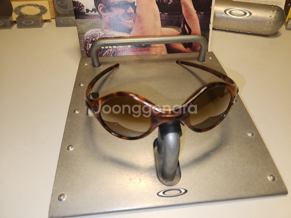 오클리Oakley MOON TORTOTISE /GOLD--3