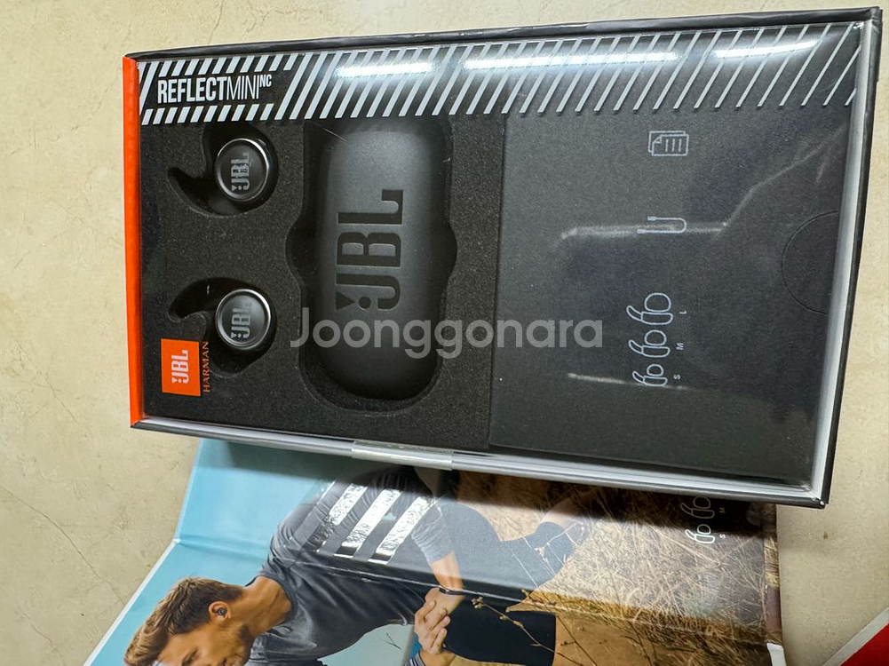 JBL Reflect Mini 블루투스이어폰 새상품--1