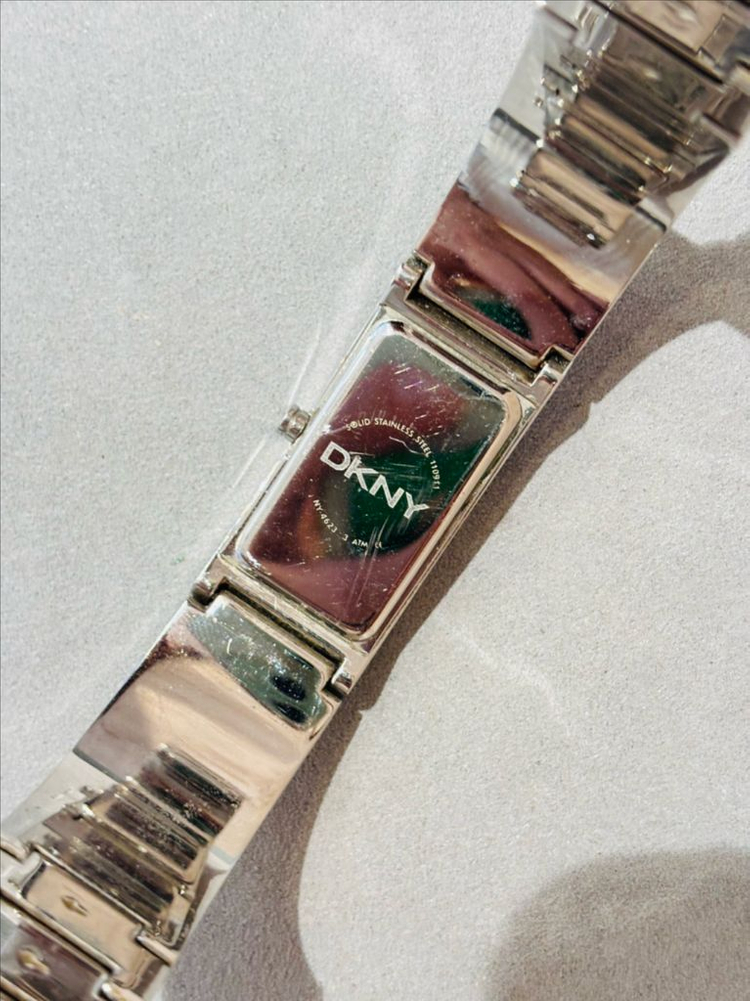 DKNY 여성용 쿼츠 시계--2