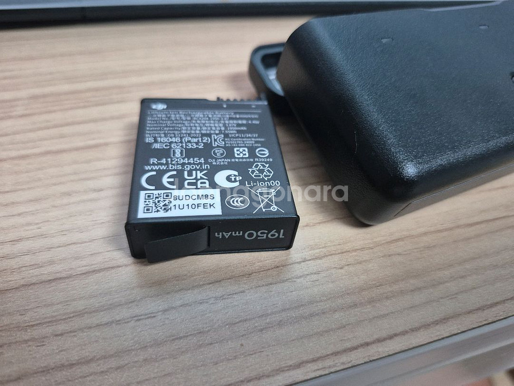 오즈모 정품 충전기+배터리--0