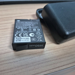 오즈모 정품 충전기+배터리