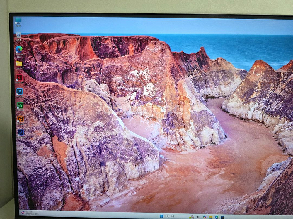 라이젠 9600X , RTX 5060Ti 컴퓨터 팜--4