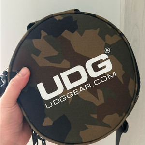 UDG 헤드폰 가방 카모