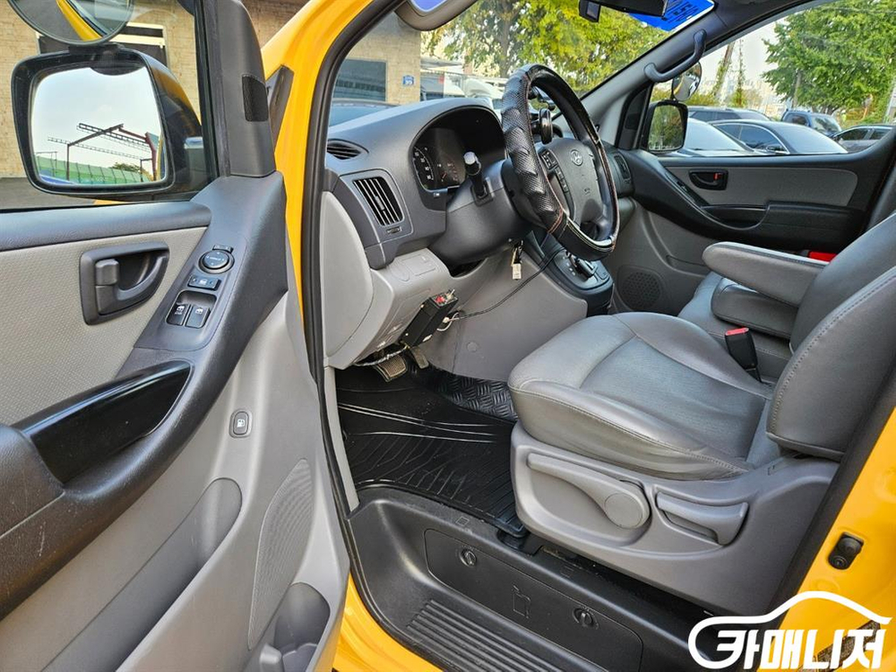 [현대]그랜드 스타렉스 12인승 왜건 4WD 어린이보호--6