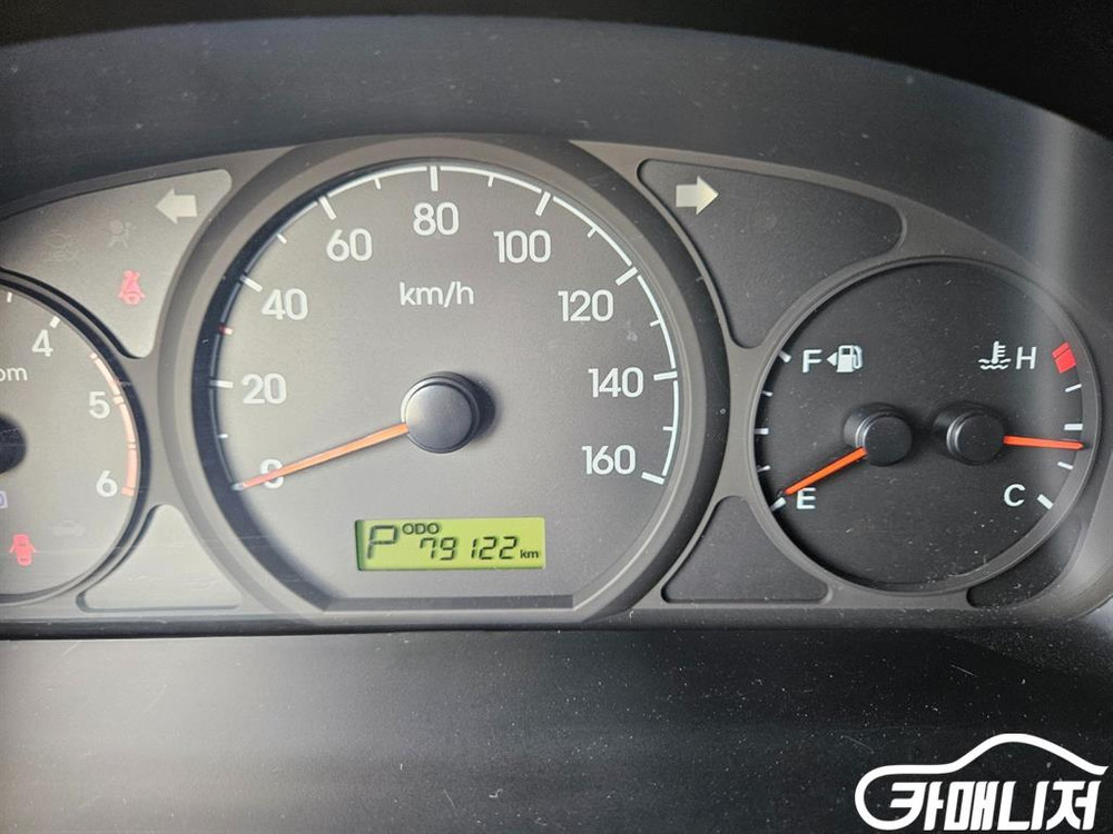 [현대]그랜드 스타렉스 12인승 왜건 4WD 어린이보호--7