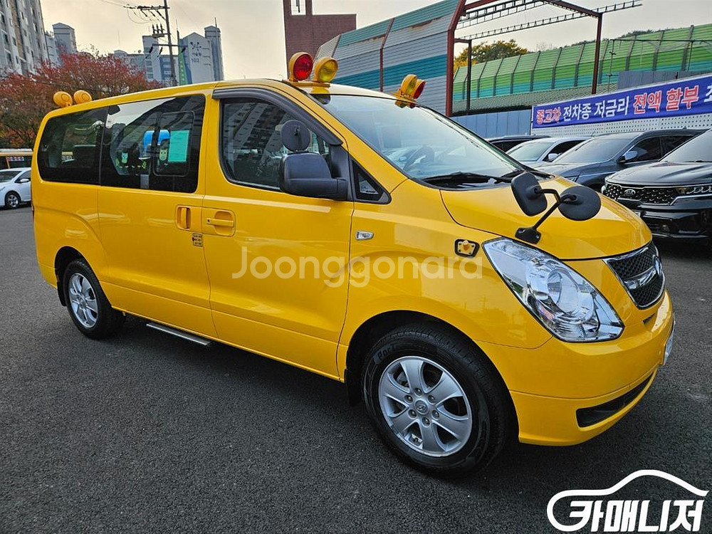 [현대]그랜드 스타렉스 12인승 왜건 4WD 어린이보호--2