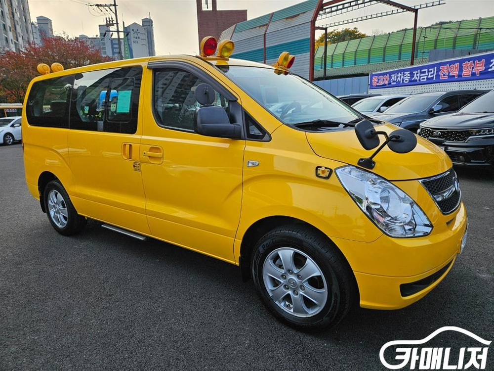 [현대]그랜드 스타렉스 12인승 왜건 4WD 어린이보호--2