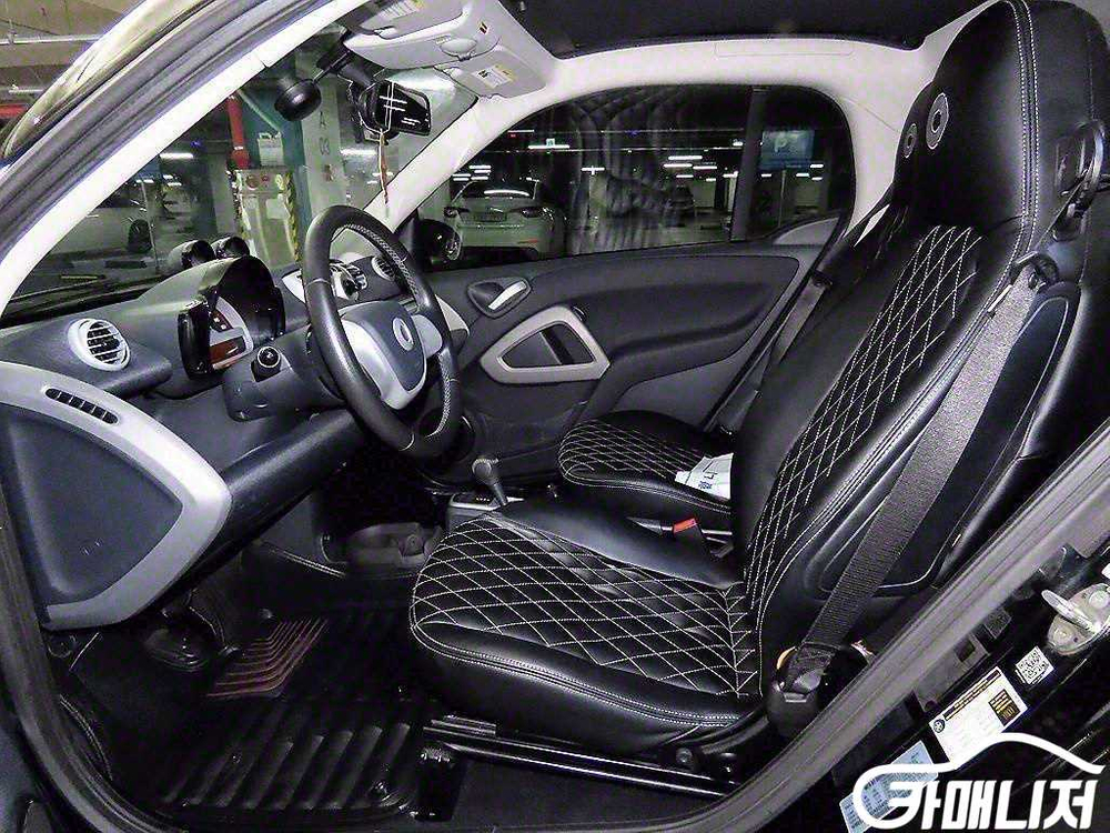 [스마트]포투 쿠페 ED(Electric Drive) 이미지