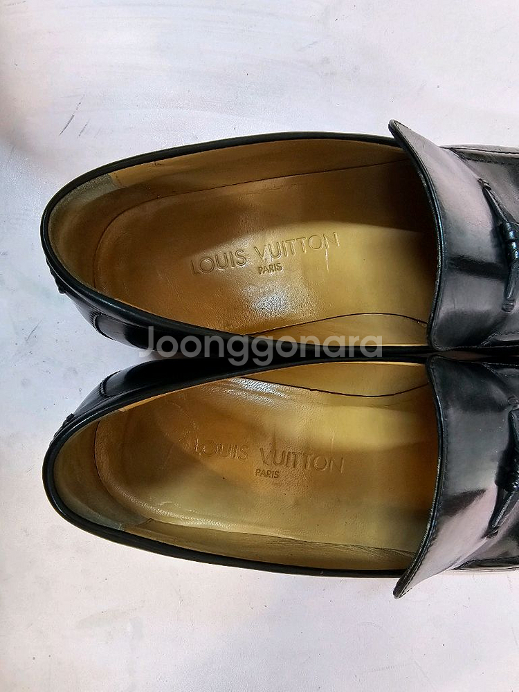 루이비통 남성 태슬 로퍼 구두 270--5
