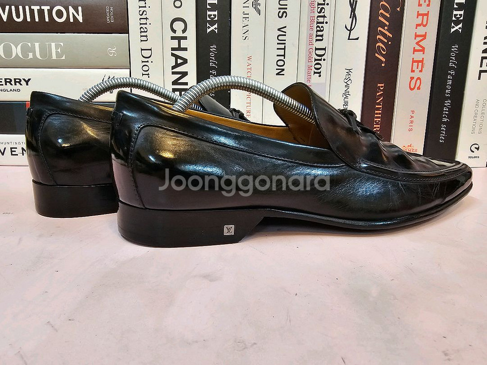 루이비통 남성 태슬 로퍼 구두 270--3