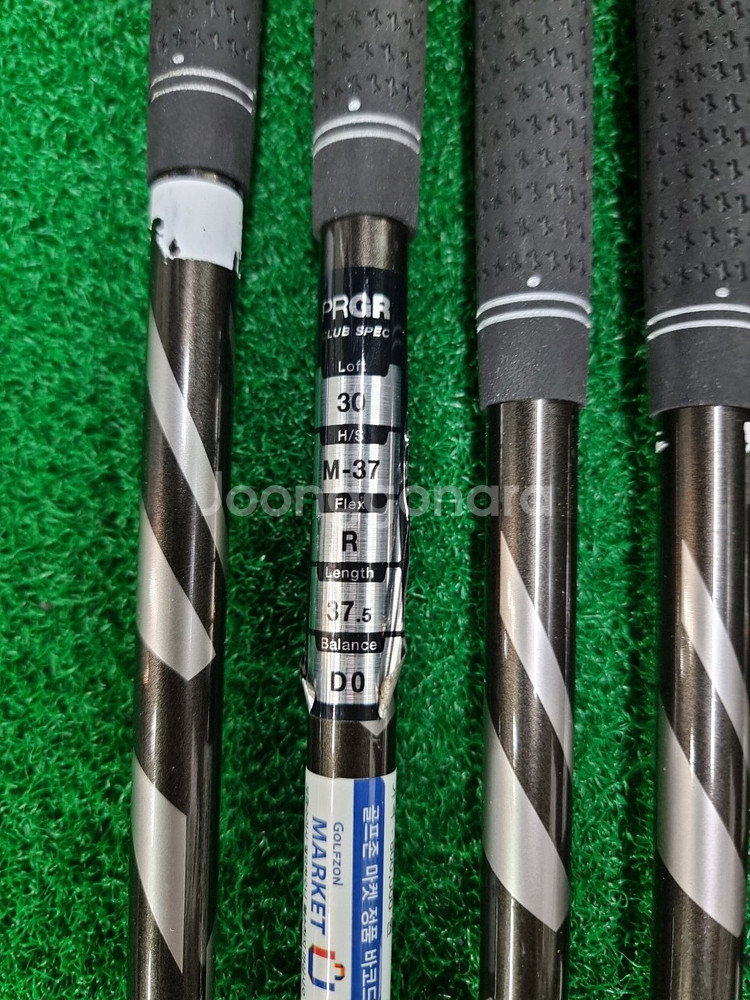 PRGR 05 LS 포지드 그라파이트 아이언세트--8