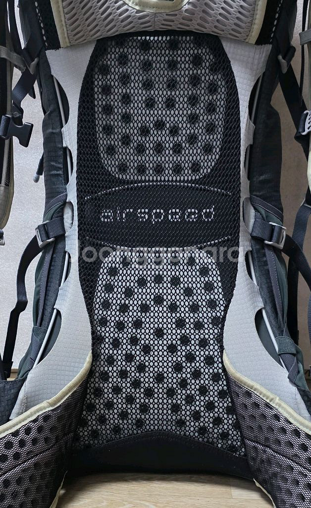 오스프리 OSPREY 아트모스 atmos 50 등산배낭--3