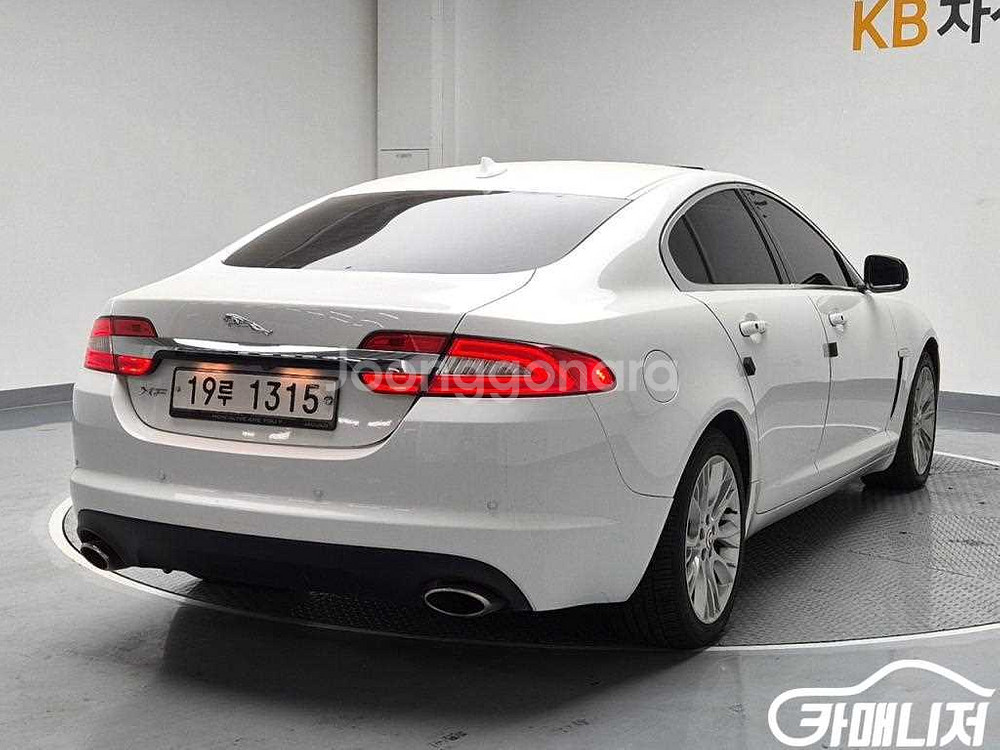 [재규어]뉴XF 3.0 D 럭셔리 (5인승) #앱특가--2