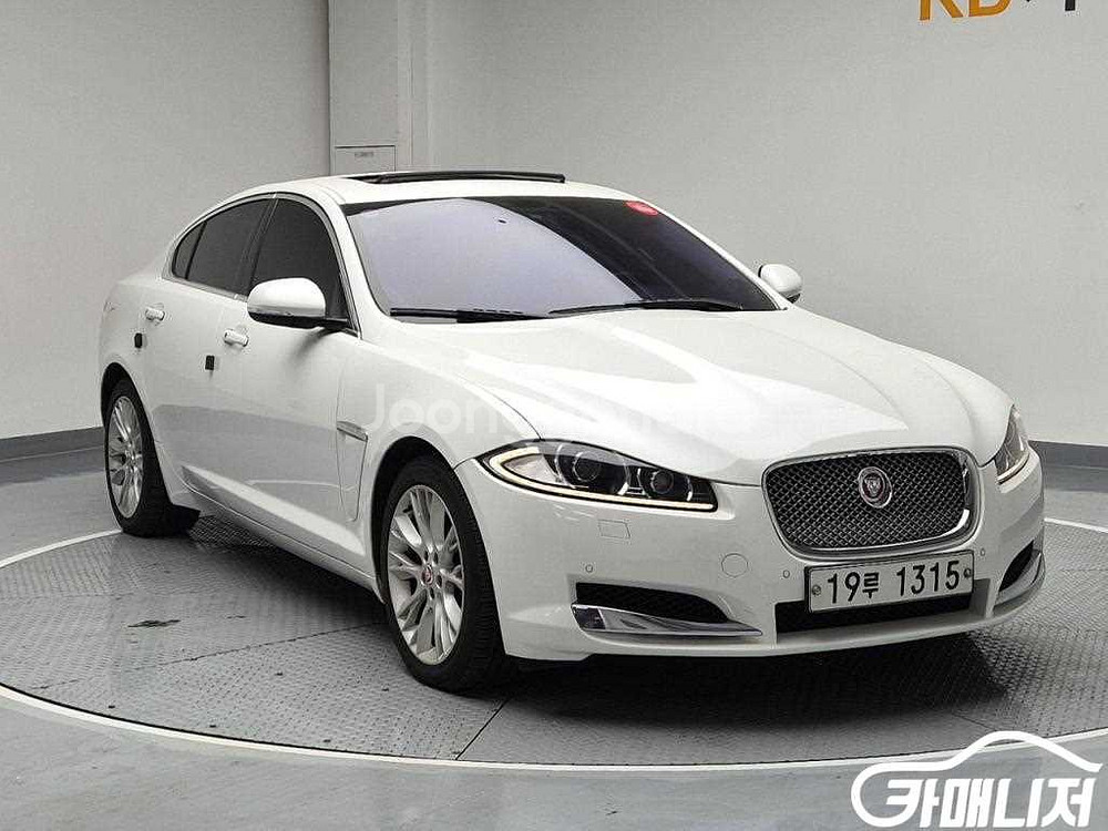 [재규어]뉴XF 3.0 D 럭셔리 (5인승) #앱특가--3