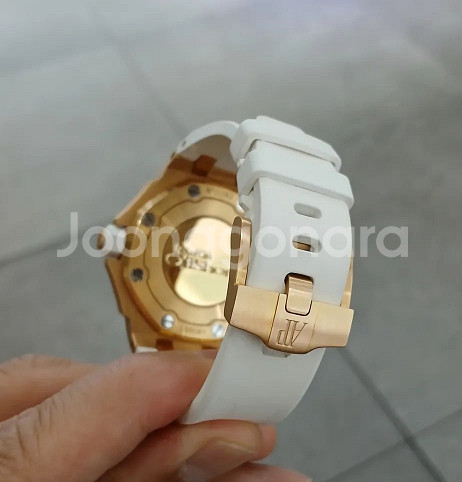 오데마피게 로얄오크 오프셔 로즈골드 레이디 37MM--4
