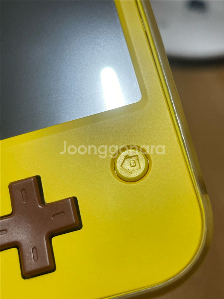 닌텐도 2DS XL 피카츄 에디션--1