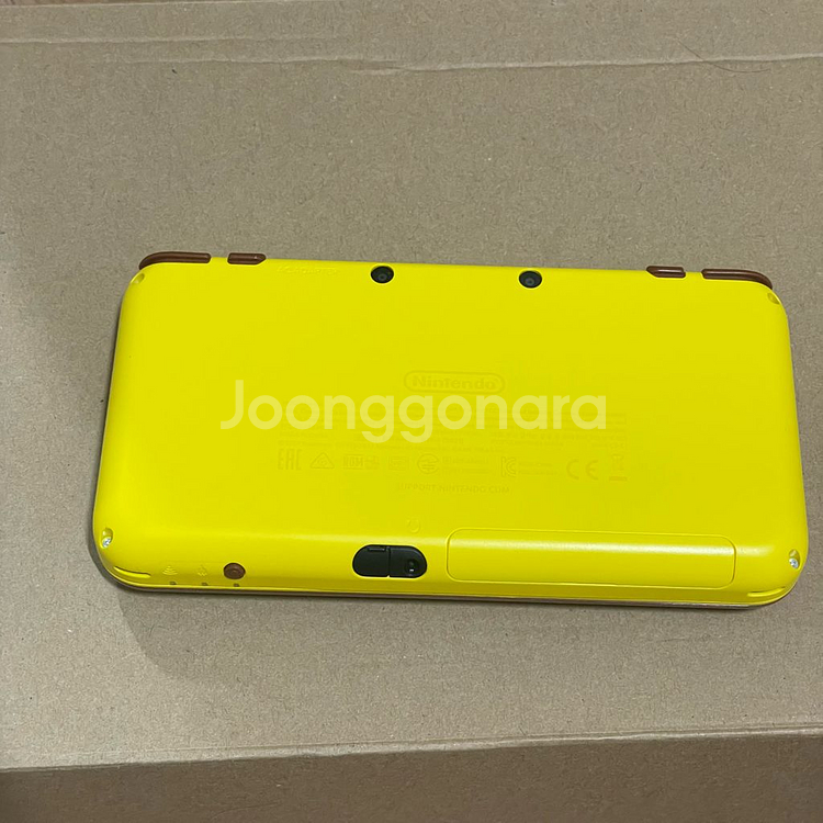 닌텐도 2DS XL 피카츄 에디션--4