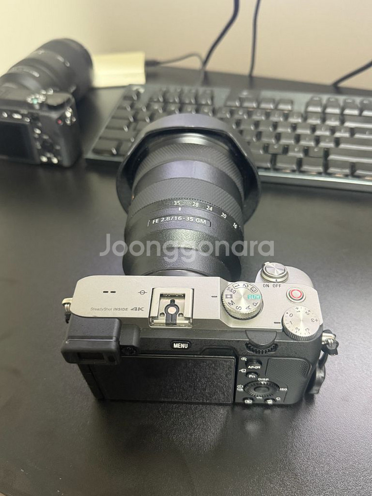 소니 a7c 카메라 판매합니다. (렌즈 1635gm)--0