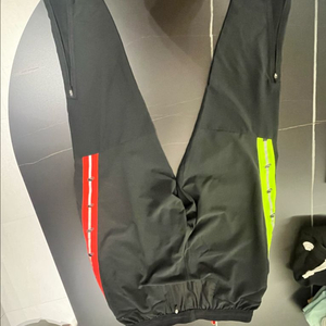 나이키 트랙 팬츠 외 티셔츠