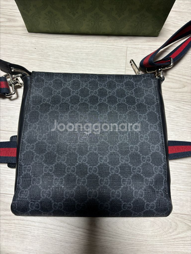 구찌 gg 스몰 메신저백 남성--2