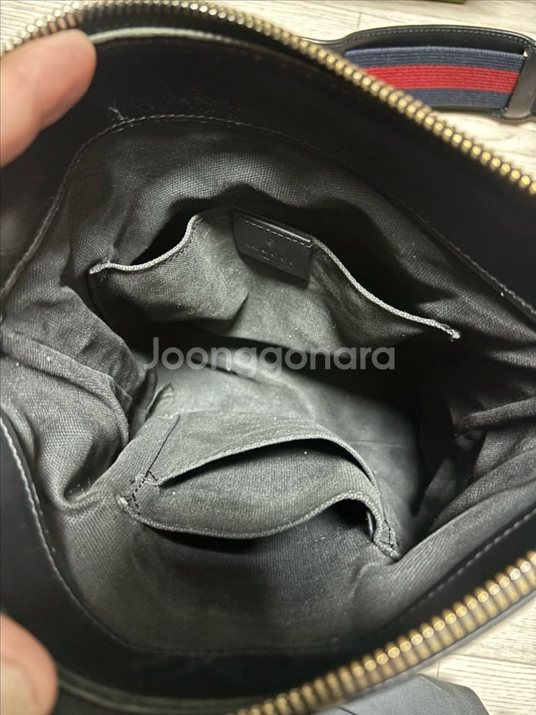 구찌 gg 스몰 메신저백 남성--3