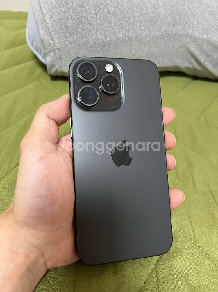 아이폰 15프로맥스 256gb 블랙 티타늄--0