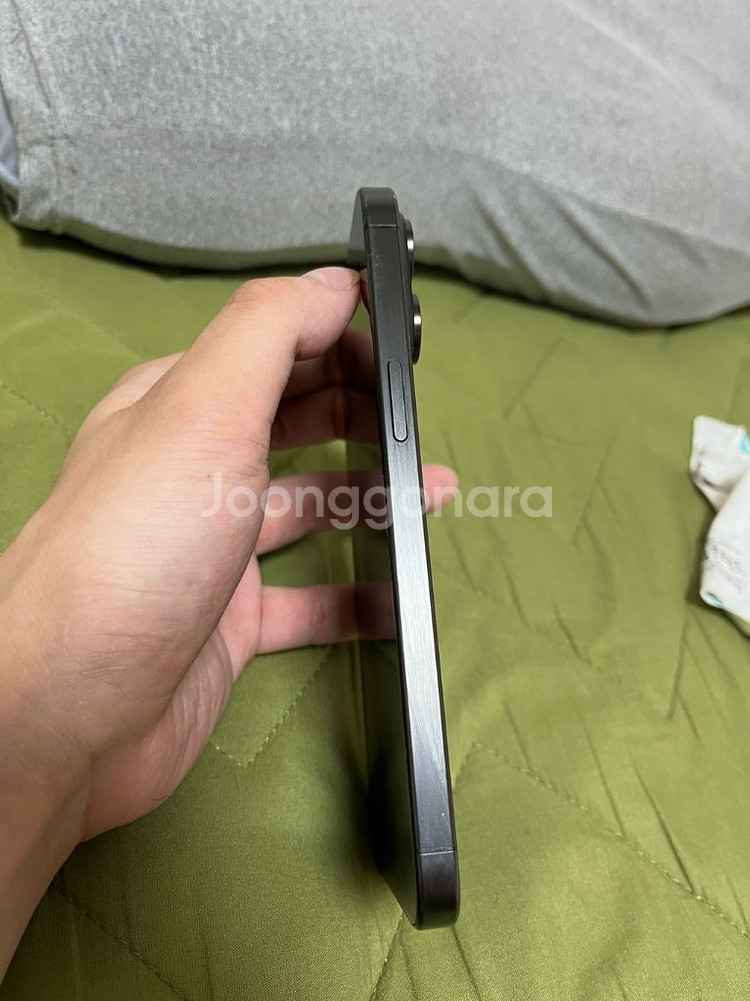 아이폰 15프로맥스 256gb 블랙 티타늄--4