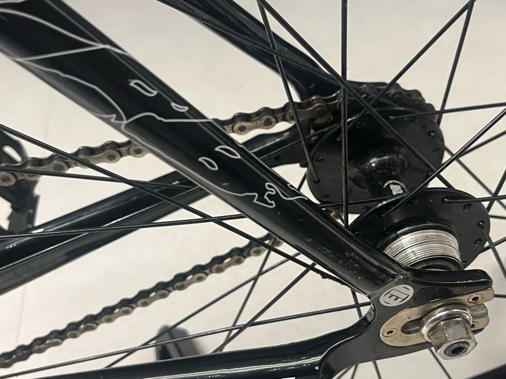 엔진11 팀에디션 픽시 완차 급처--3