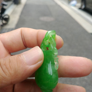 비취이 목걸리 저각파