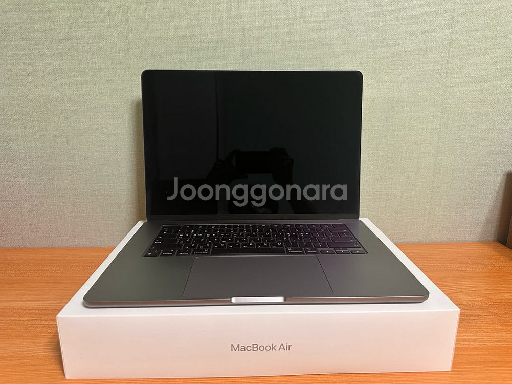 2024 맥북 에어 M2 15인치 · 16GB RAM--1