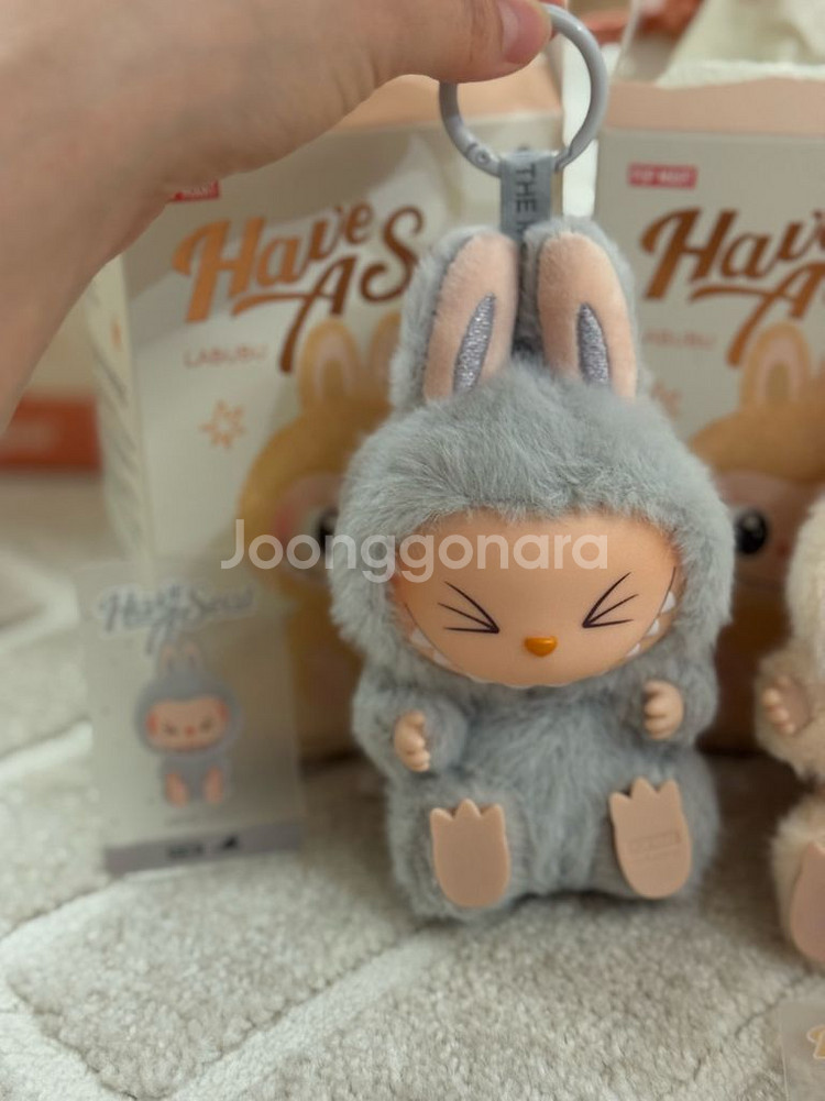 라부부 나랑놀자 해브어싯 키링 정품 팝마트--1