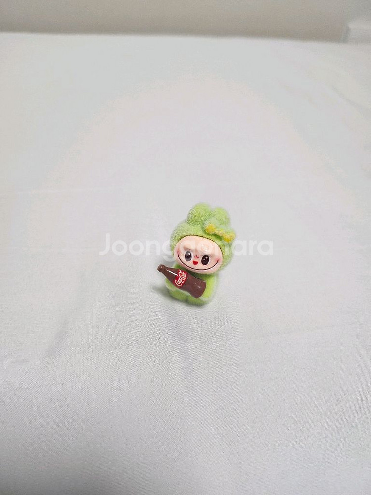 [새상품,비닐미개봉]4cm 라부부 콜라 피규어(2개남음--2