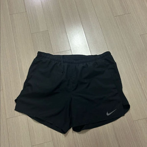 나이키 러닝 반바지 5인치