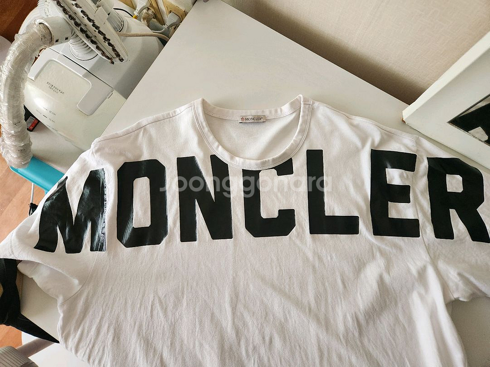 몽클레어 넥로고 반팔티(XXL)--9