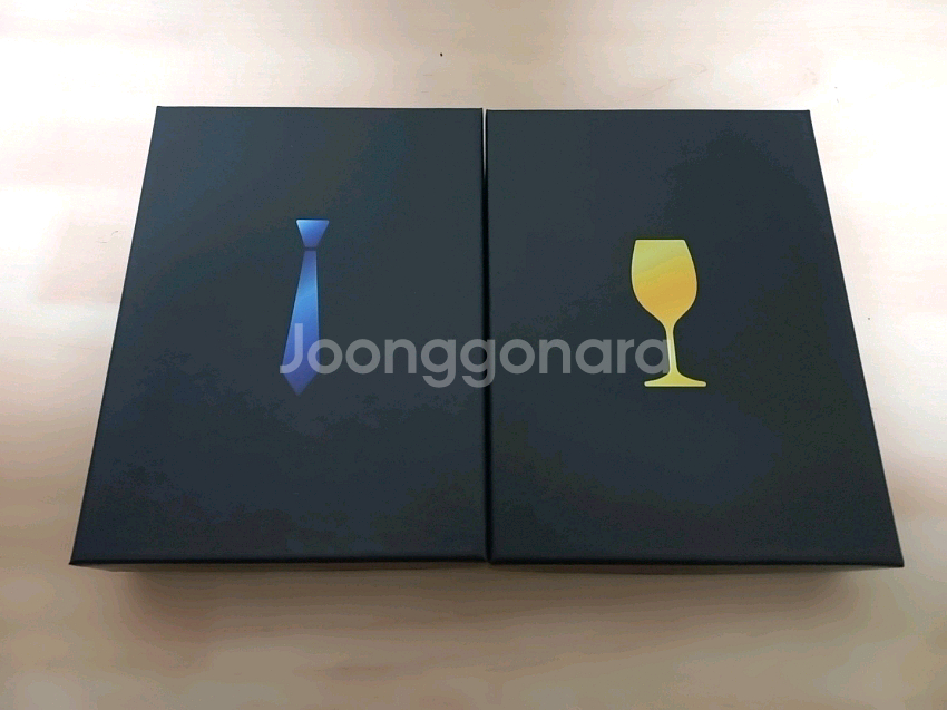 미개봉 보드게임 머더 미스터리 호텔 레드럼 2종 일괄--0