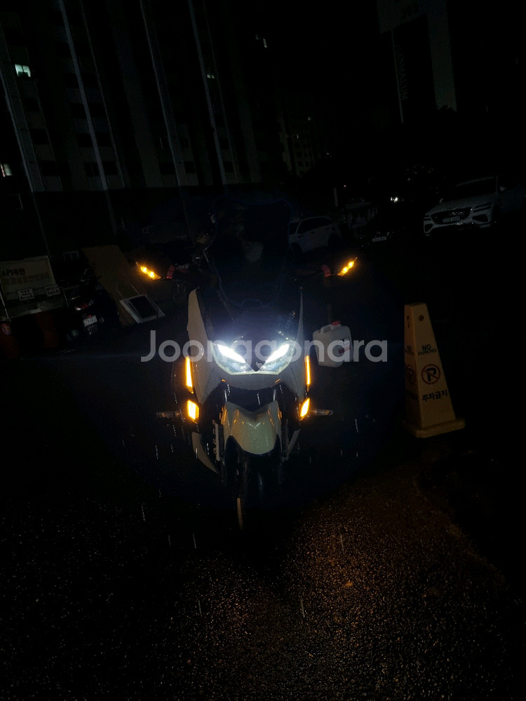 NMAX125 판매 합니다.--7