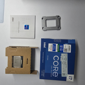Intel 인텔 13세대 i7-13700KF 팝니다