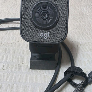 로지택 StreamCam